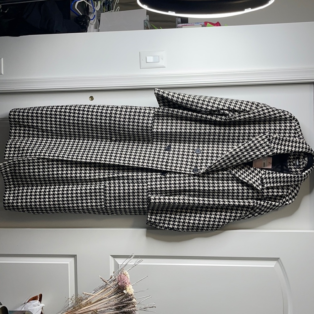 Oversized Houndstooth Formal Coat